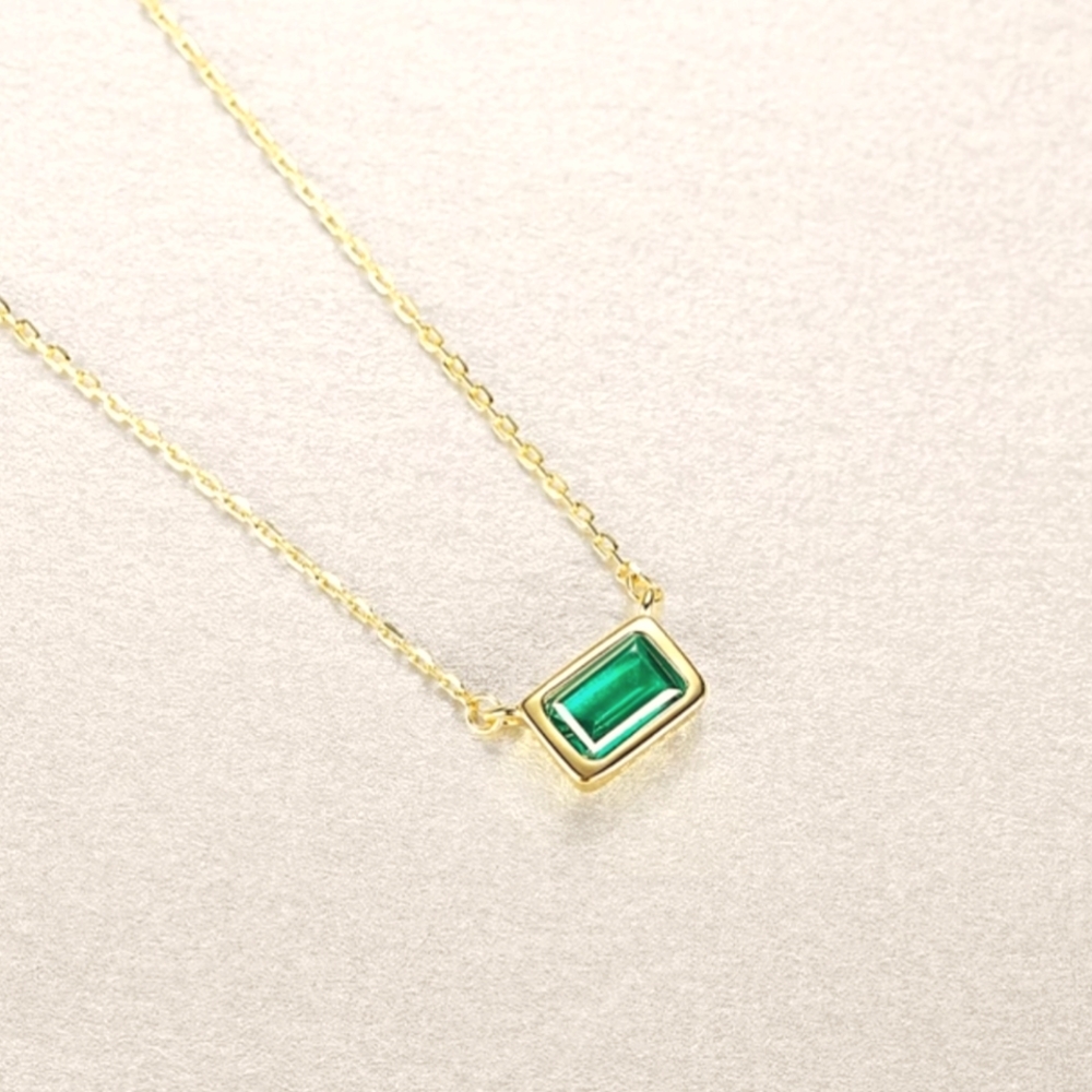 Silver S925 GP Emerald Stone Necklace